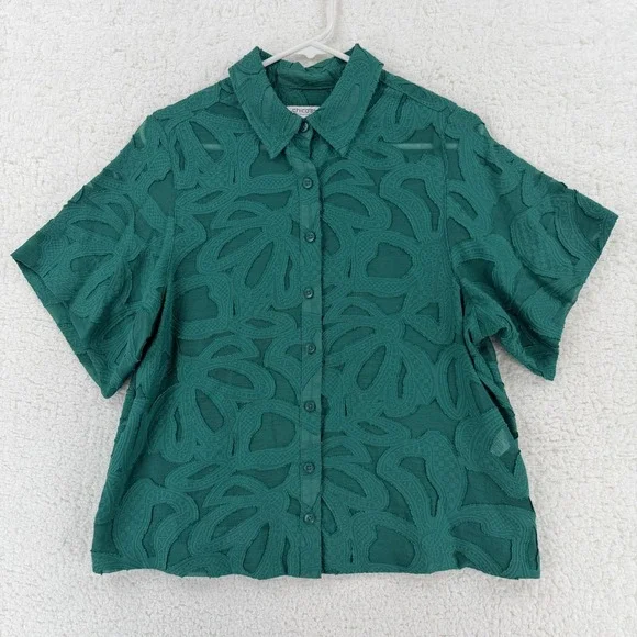 Chicos Shirt Womens 6 Green Textured Sheer Short Sleeve Button Front Blouse - Picture 1 of 8